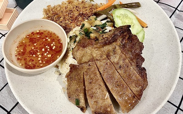 Ngân Tô Quán - Cơm Tấm & Ăn Vặt