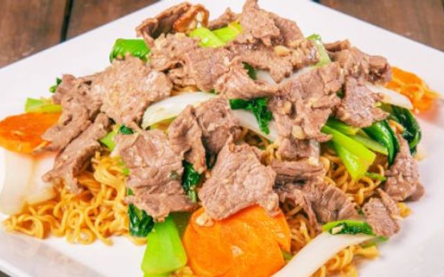Mì Xào Bò, Nui Xào Bò & Cơm Bò Xào Dì Gái - Bạch Đằng