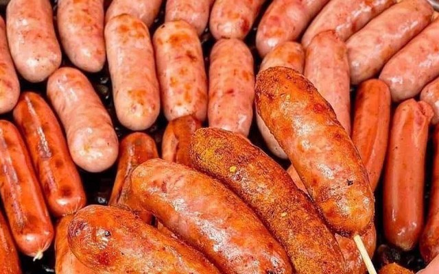 Lạp Xưởng Nướng Đá - 252 Phan Chu Trinh