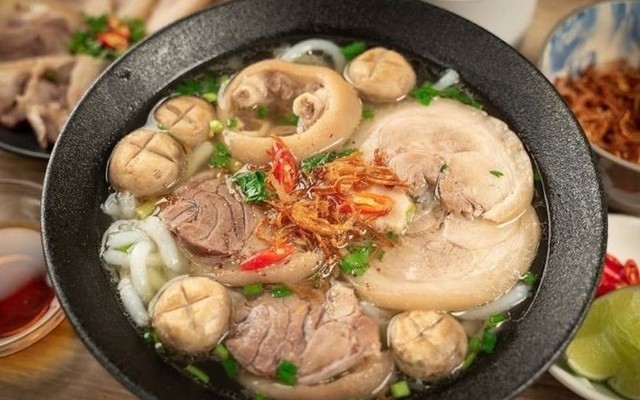 Như Quỳnh - Nui, Bánh Canh & Hủ Tiếu