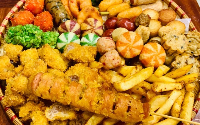 Ăn Vặt Hoàng Quốc Việt - Cá Viên Chiên & Nước Giải Khát