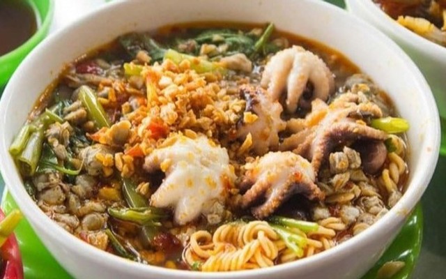 Mì Ốc Hến Dì Lan - Hoàng Hoa Thám