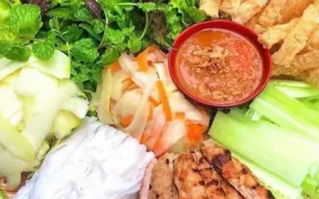Phúc Xèo Quán - Nem Nướng Nha Trang & Bánh xèo - Tu Hoàng