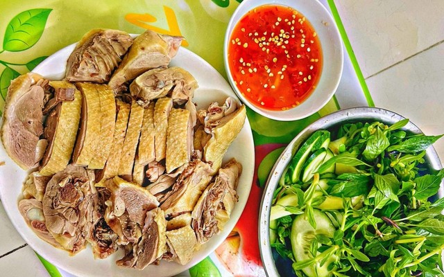 Cháo Vịt & Gỏi Vịt - 64 Đô Đốc Lộc