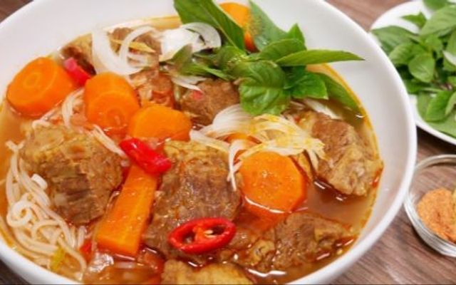 Rau Má, Trà Sữa Và Bún Thịt Nướng - Tân Lập 2