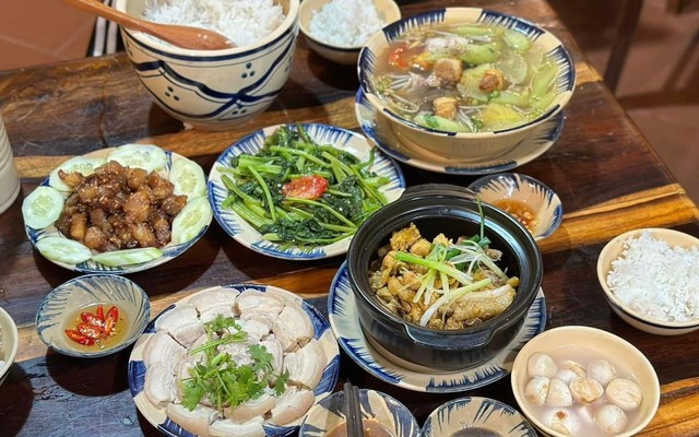 Tiệm Cơm Bếp Xưa - 15 Sương Nguyệt Ánh