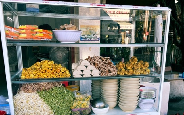 Năm Bún Cá Châu Đốc - Mai Thị Hồng Hạnh