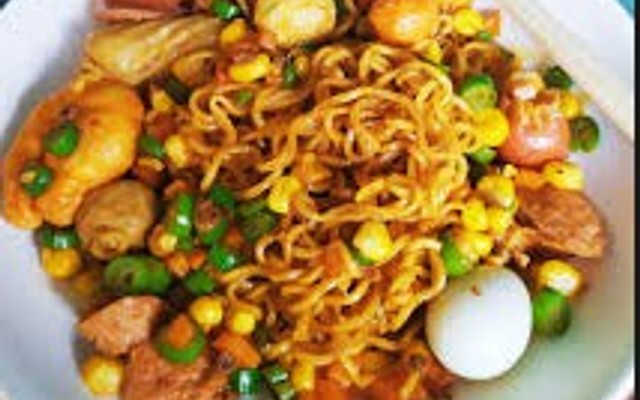 Anh Duy - Mì Trộn Indomie - Nem Nướng Nha Trang