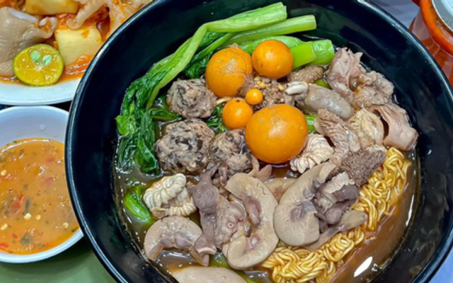 Bún Đậu Giòn Rụm & Mỳ Chua Cay - Đặng Văn Ngữ