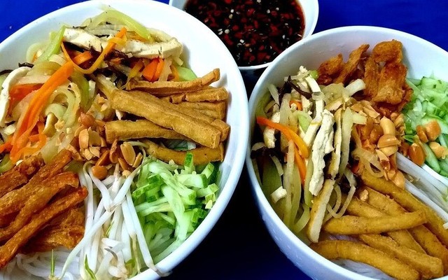 Bún Chay Ngọc Giàu - Ung Văn Khiêm