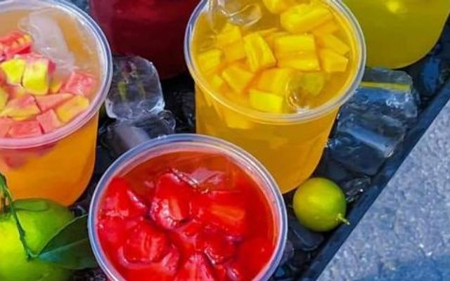 Tiệm Trà Dâu Tây Đông Du