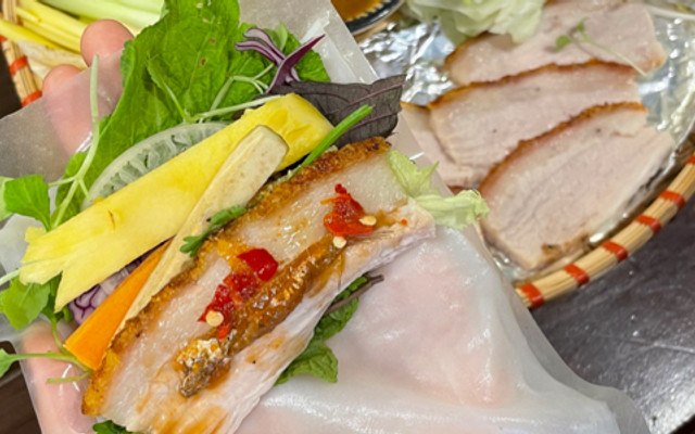 Huyền Trang Quán - Bánh Tráng Cuốn Thịt Heo - Tô Hiệu