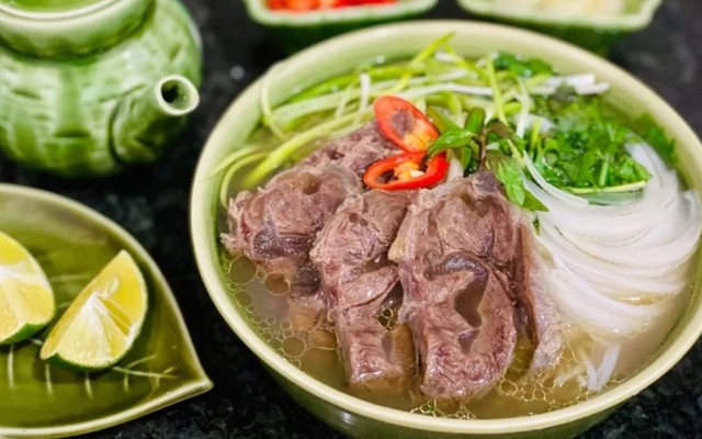 Phở Bảy Cù Gia Truyền Hà Nội - Phạm Văn Đồng
