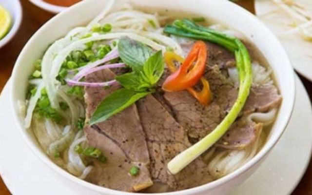 Quán Phở Ngọc Nữ - Chiến Lược