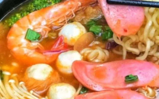 Quán Đỗ Quyên - Mỳ Cay, Mỳ Trộn & Đồ Ăn Vặt
