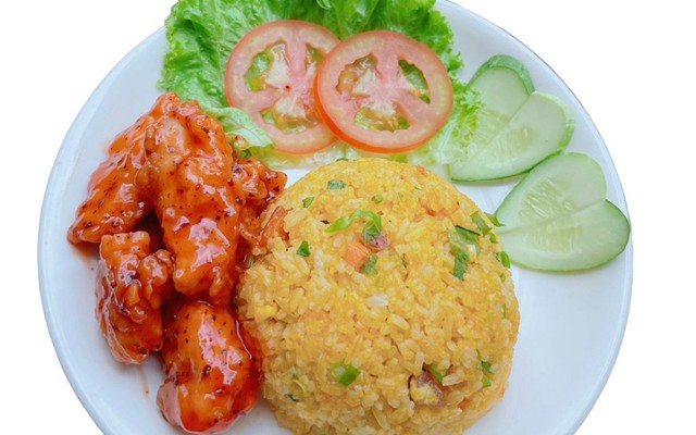 QUÁN CƠM VYVY - Sương Nguyệt Ánh