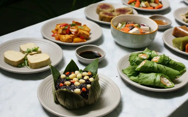 SHAKTI - Nhà Hàng Chay & Cafe - Tôn Đức Thắng