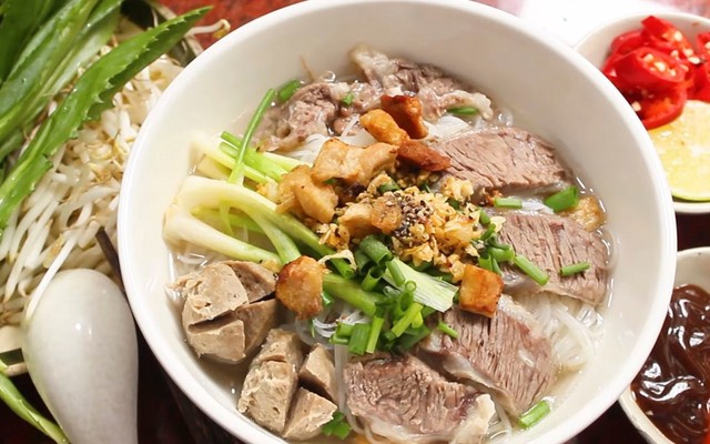 Hủ Tiếu Gõ Bình Dân - Bà Huyện Thanh Quan