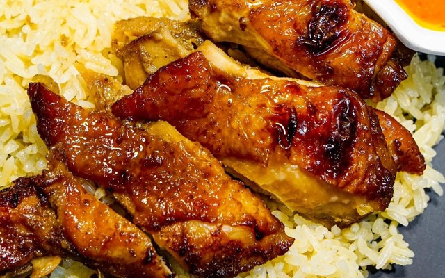 Cơm Gà Ta & Hủ Tiếu Nam Vang - Aranna