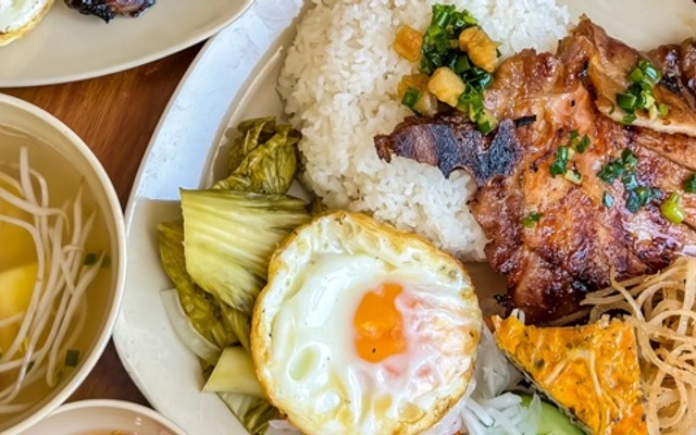 Cơm Tấm Mẹ Sóc - Cơm Văn Phòng, Bún Trộn & Bún Chả - An Đào D