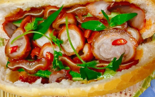 Bánh Mì Phá Lấu, Nước Sâm, Cháo Sườn - Thái Lai - 80 Hoàng Việt