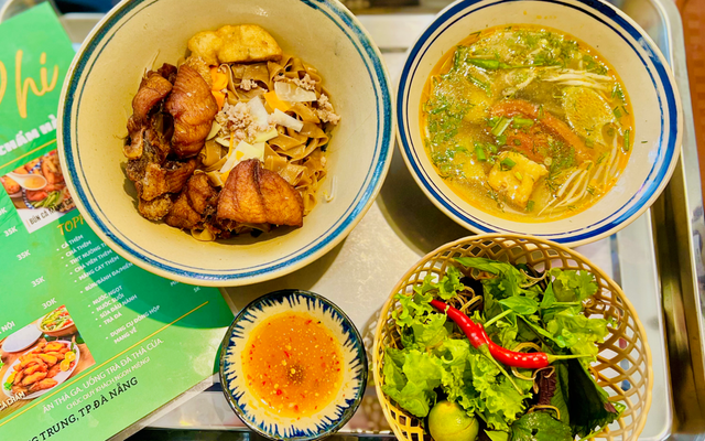 Hai Phi - Bún Cá Chấm Hà Nội - 53 Quang Trung