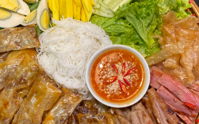 Chả Lụi & Nem Nướng - Man Thiện
