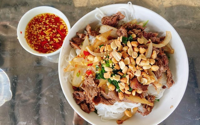 Bún Thịt Bò Xào Bé 5 - Hà Huy Giáp