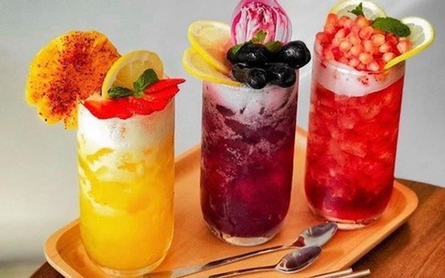 Trà Trái Cây Tươi & Trà Sữa - Uyên