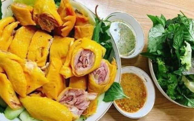 Gà Ủ Muối Hoa Tiêu & Ăn Vặt C.Hien - Đinh Bộ Lĩnh