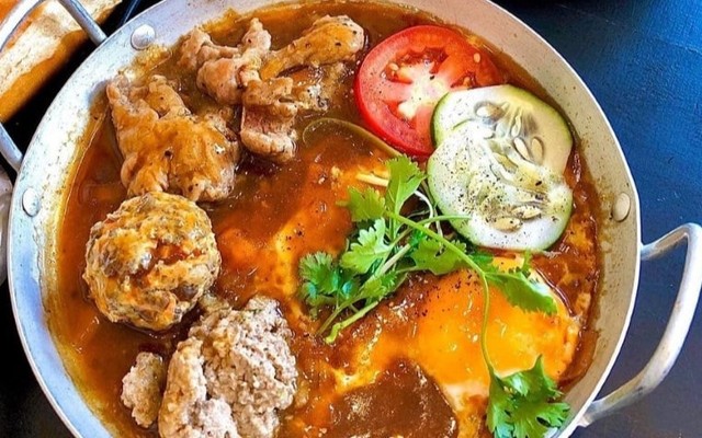 Bánh Mì Chảo 138 - Đường A4