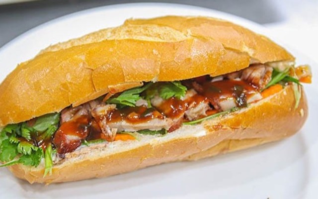 Lò Quay Anh Dũng Phát CN 2 - Bánh Mì Heo Quay & Vịt Quay, Gà Nướng - KDC Thuận Giao
