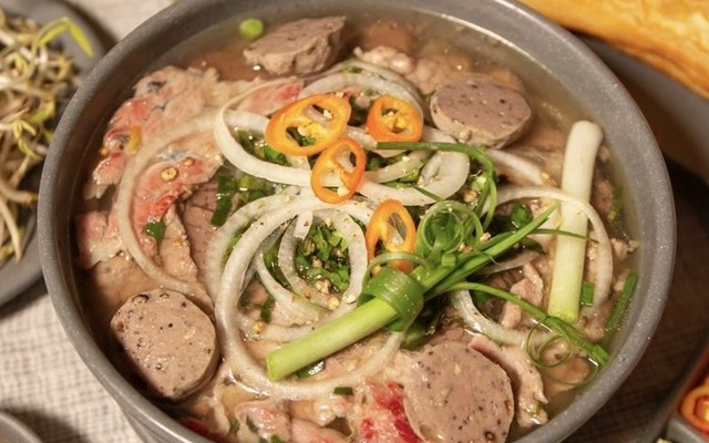 Phở Bát Đá Trưng Vương