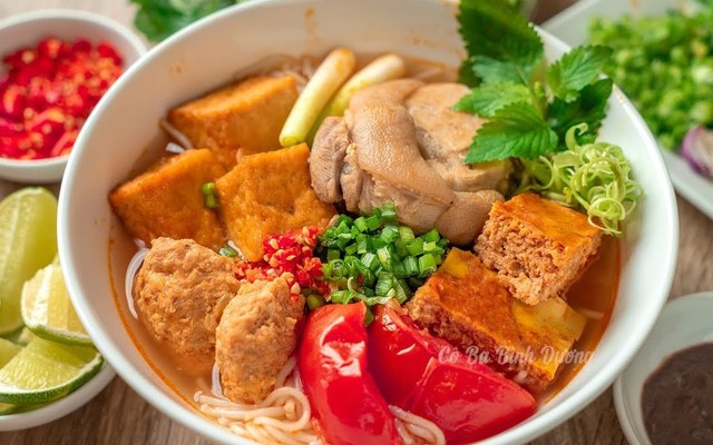 Canh Bún & Bún Riêu - 53 Tú Xương