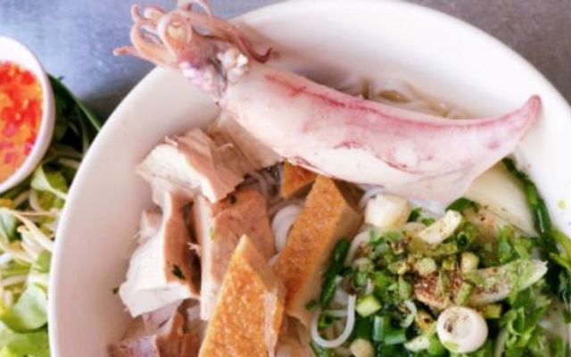 Cô Nguyên - Bún Cá Nha Trang & Bún Mực - 32A Đường Số 51