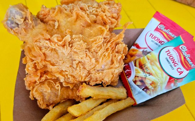 Ăn Vặt Meo Meo - Gà Rán, Chân Gà Sốt Thái & Vịt lộn