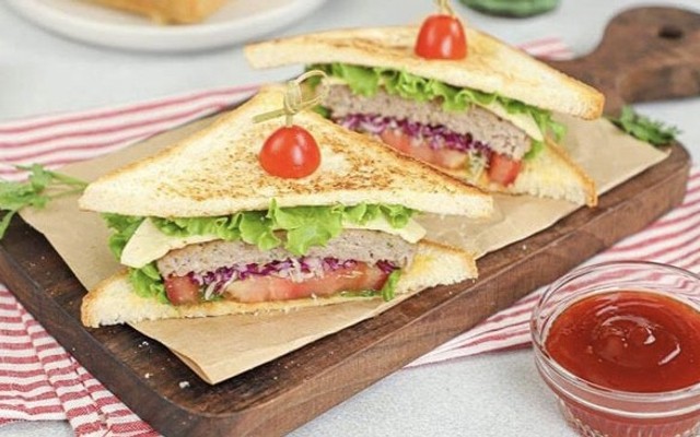 Sandwich Mr. L - Ngô Mây
