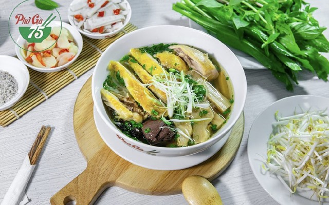 Phở Gà 75