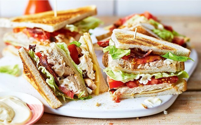 Quỳnh Food - Sandwich, Kimbap & Coffee