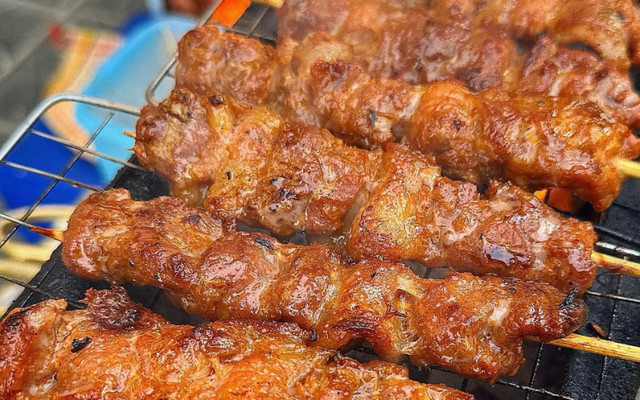 Bún Đậu, Mỳ Trộn Indomie & Ăn Vặt - Dương Khuê