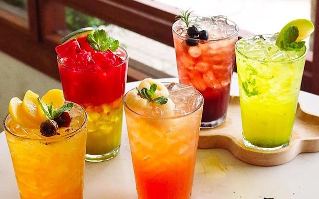 Vườn Ngoại Tui - Coffee & Tea - 92 Bà Huyện Thanh Quan