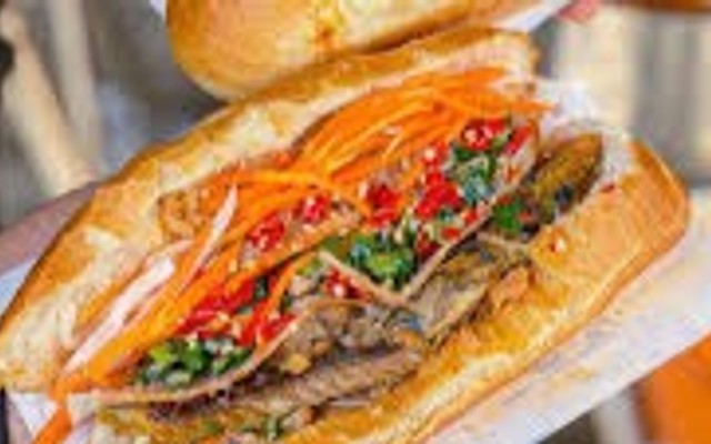 Bánh Mì Cá Nục NgonFest - 31 Nguyễn Thị Minh Khai