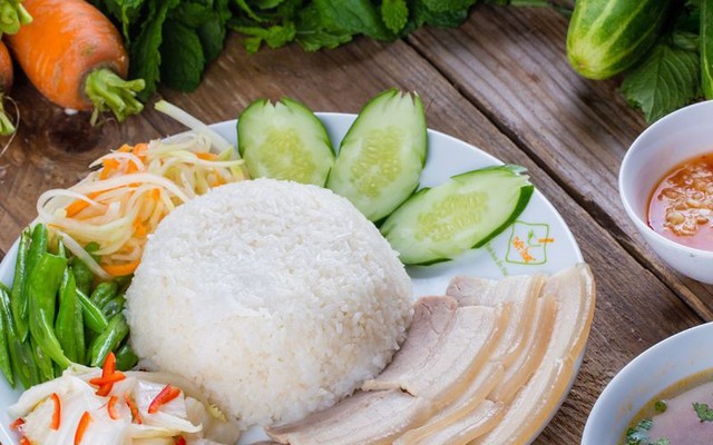 Quán Cơm Mẹ Nấu - CN2 - Cơm Bình Dân Khu Hiệp Thành