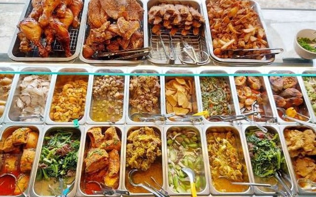 Quán Cô Huệ - Cơm Trưa Văn Phòng, Bún Thịt Nướng & Bò Né