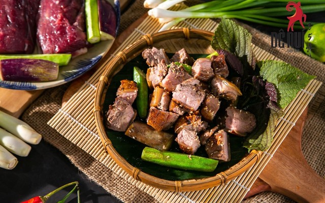 Dê Tươi 100% Ngọc Dương Quán - 365 Nơ Trang Long