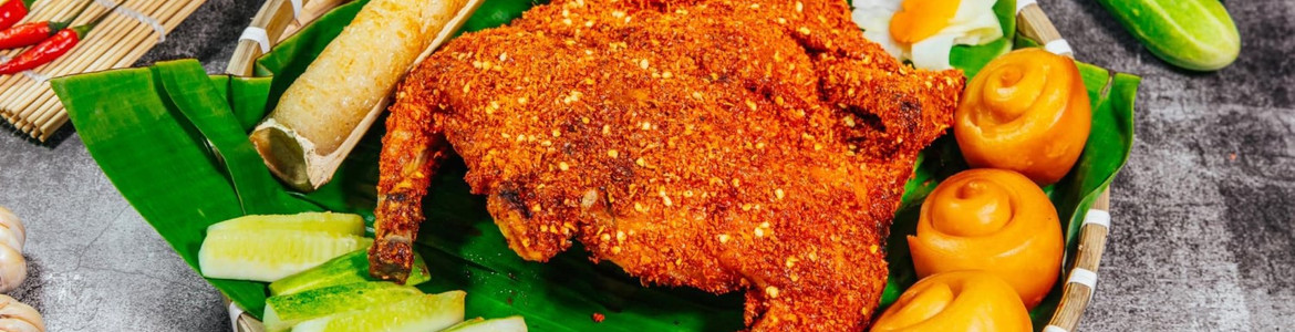 Gà Nướng - Cơm Lam Quỳnh Như