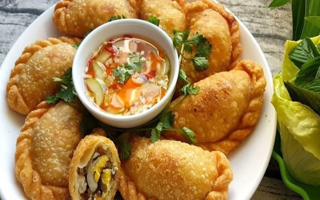 Bánh Gối, Bánh Tôm & Bánh Mặn - Thanh An