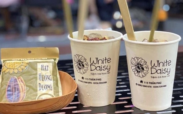 White Daisy - Tiệm Trà Hoa Cúc - 396 Hoàng Minh Thảo
