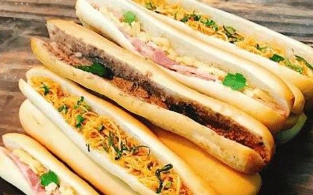 Bánh Mì Que Đà Nẵng - Phạm Ngũ Lão