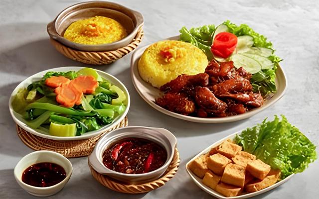 Cơm Niêu Thiên Lý - 60A Nguyễn Thị Thập